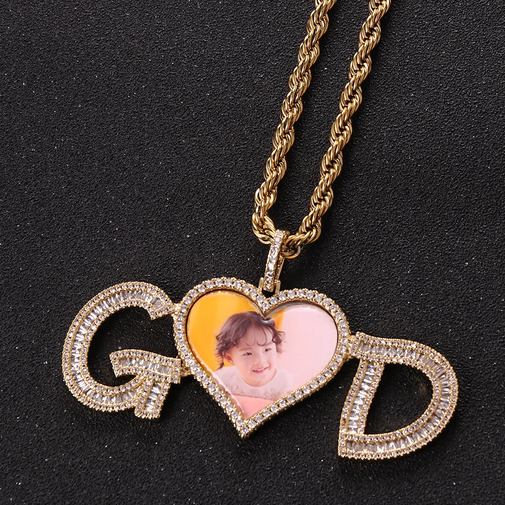 2pcs/ Bag Customized Memory Photo 2-Letter CZ Circular Heart Pendant Necklace Men's and Women's Jewelry Gifts
2pcs/ Bag Customized Memory Photo 2-Letter CZ Circular Heart Pendant Necklace Men's and Women's Jewelry Gifts