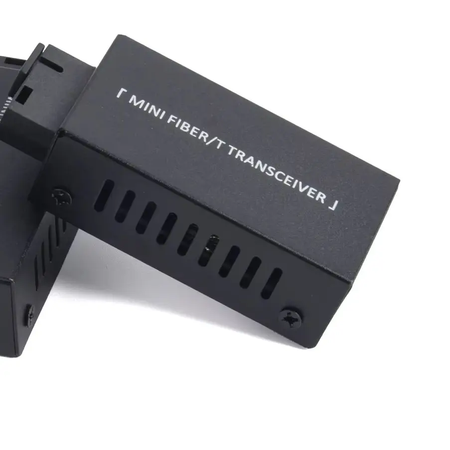 Миниатюрный гигабитный оптоволоконный медиаконвертер US, 20 км, SC на RJ45, 100/1000 Мбит/с, Ethernet-трансивер с адаптером питания, вилка стандарта США
Миниатюрный гигабитный оптоволоконный медиаконвертер US, 20 км, SC на RJ45, 100/1000 Мбит/с, Ethernet-трансивер с адаптером питания, вилка стандарта США