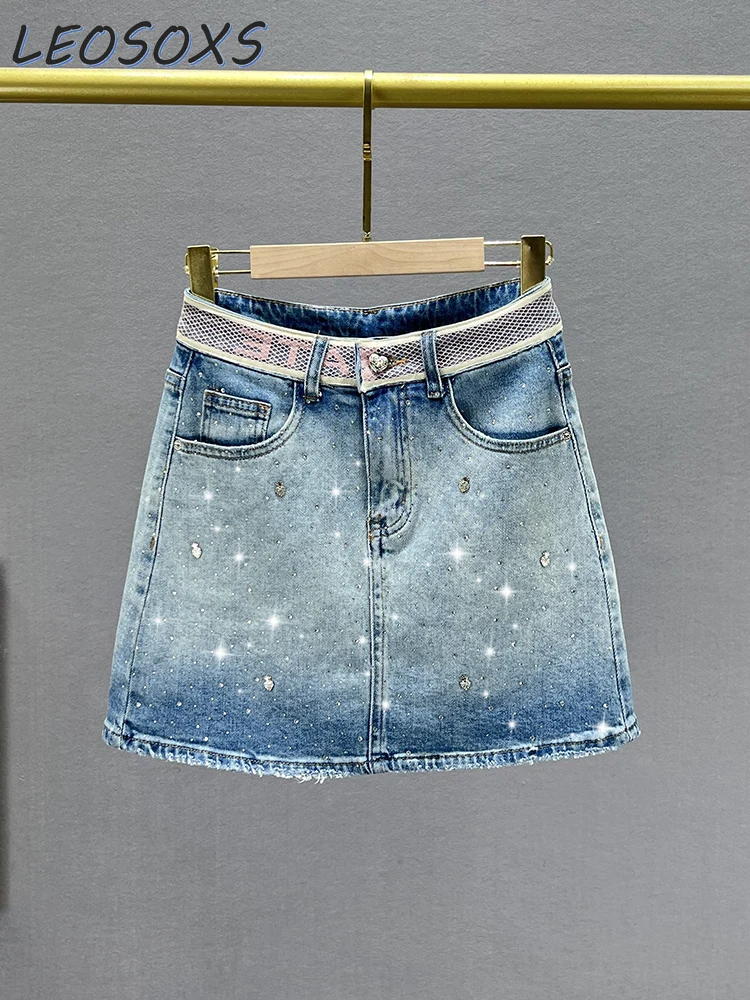 LEOSOXS Rhinestone Denim Skirt for Women 2024 Summer New High Waist Slim Fit Slimming A- Line Skirt Casual Women Skirts
LEOSOXS Rhinestone Denim Skirt for Women 2024 Summer New High Waist Slim Fit Slimming A- Line Skirt Casual Women Skirts