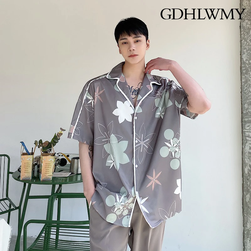 GDHLWMY Temperament Warm toned Printed Collar Fashionable Yappie Personalized Men's Short sleeved Shirt
GDHLWMY Temperament Warm toned Printed Collar Fashionable Yappie Personalized Men's Short sleeved Shirt