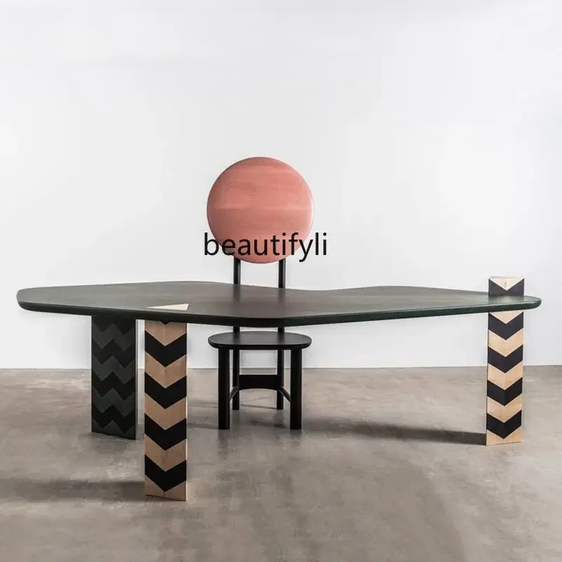 A13 Retro Style Desk Solid Wood Designer Dining Table Silent Style Creative Showroom Desk
A13 Retro Style Desk Solid Wood Designer Dining Table Silent Style Creative Showroom Desk