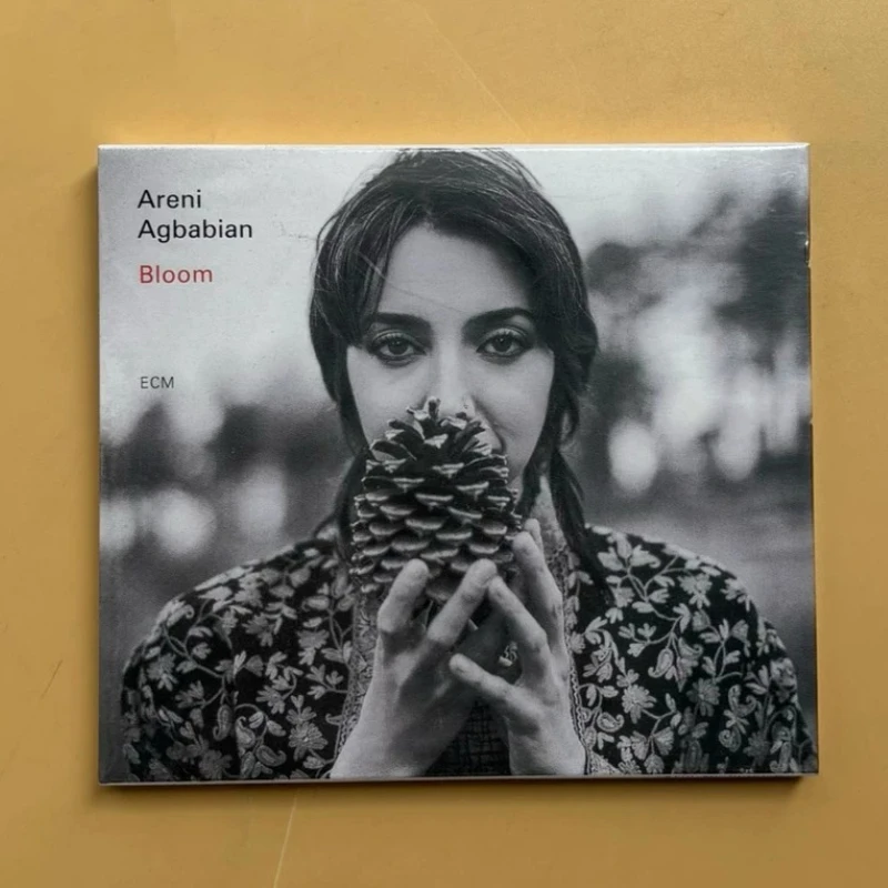 Independent Jazz Folk Areni Agbabian, Lead Vocals/piano, Nicolas Stocker, Percussion Bloom CD Music Record Walkman Music Gifts
Independent Jazz Folk Areni Agbabian, Lead Vocals/piano, Nicolas Stocker, Percussion Bloom CD Music Record Walkman Music Gifts