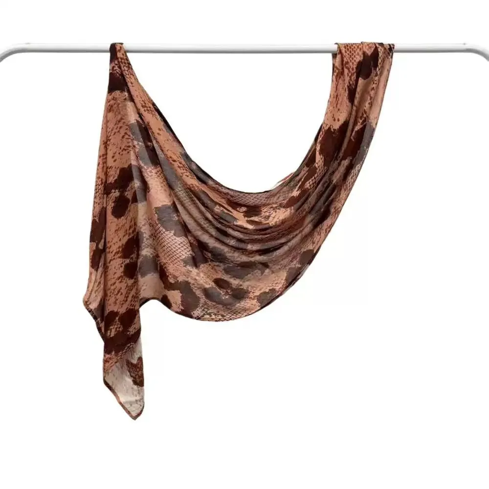 Роскошный шарф-хиджаб с животным принтом, длинный модальный исламский тюрбан, солнцезащитный крем, бандана, шаль, пляжная
Роскошный шарф-хиджаб с животным принтом, длинный модальный исламский тюрбан, солнцезащитный крем, бандана, шаль, пляжная