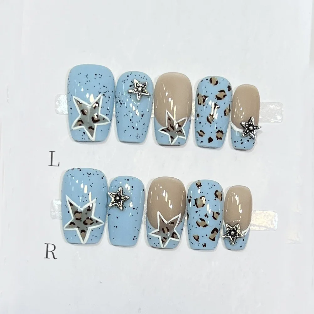 10 шт., синий леопардовый принт в горошек, ручная работа, накладные ногти со средними квадратными звездами для женщин и девочек, короткие овальные накладные ногти
10 шт., синий леопардовый принт в горошек, ручная работа, накладные ногти со средними квадратными звездами для женщин и девочек, короткие овальные накладные ногти