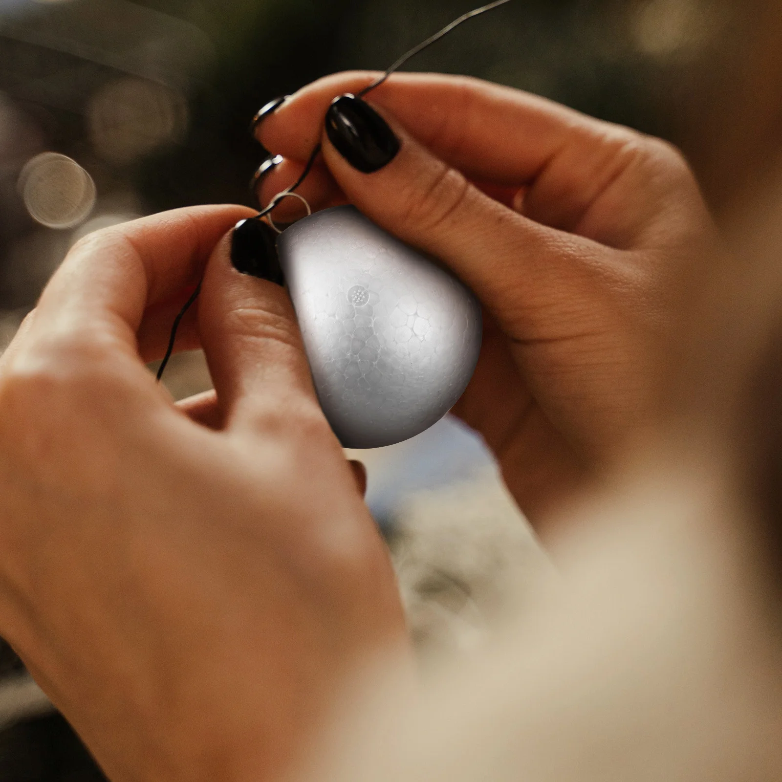 50pcs Foam Balls Craft Smooth Spheres For Diy Wedding Christmas Tree Ornaments Decorative Crafts Xmas Hanging Supply
50pcs Foam Balls Craft Smooth Spheres For Diy Wedding Christmas Tree Ornaments Decorative Crafts Xmas Hanging Supply