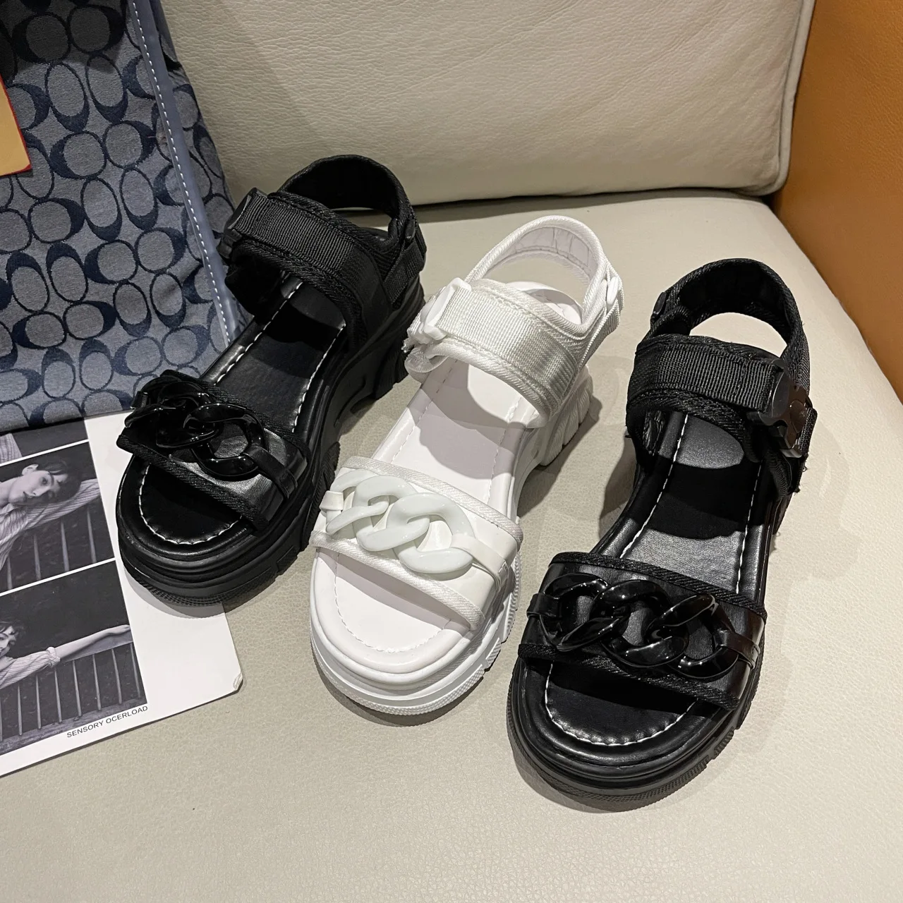 Platform Sandals Women Wedges High Heels Shoes Women Buckle Leather Summer Zapatos Mujer Wedges Beach Woman Sandals
Platform Sandals Women Wedges High Heels Shoes Women Buckle Leather Summer Zapatos Mujer Wedges Beach Woman Sandals