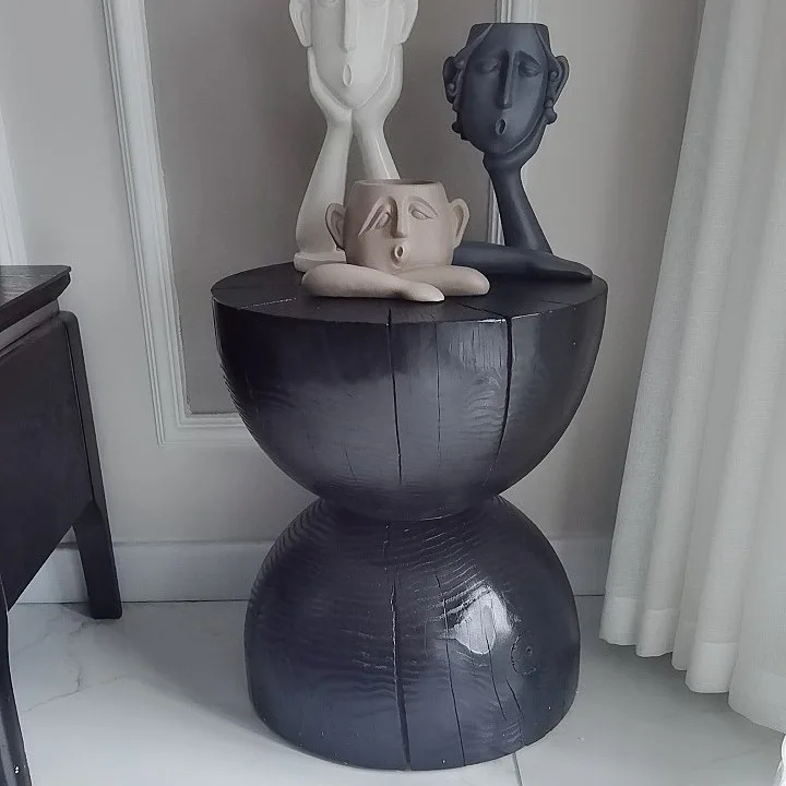 Wooden pier carbonized solid wood round low stool log stake B & B corner few simple creative black solid wood sofa edge few
Wooden pier carbonized solid wood round low stool log stake B & B corner few simple creative black solid wood sofa edge few