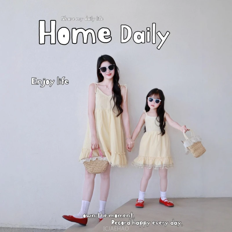 2025 Mother Daughter Matching Dresses Cotton Lace Floral Summer Vacation Outfits Cute Girls Dress Sweet Family Clothes Mom
2025 Mother Daughter Matching Dresses Cotton Lace Floral Summer Vacation Outfits Cute Girls Dress Sweet Family Clothes Mom