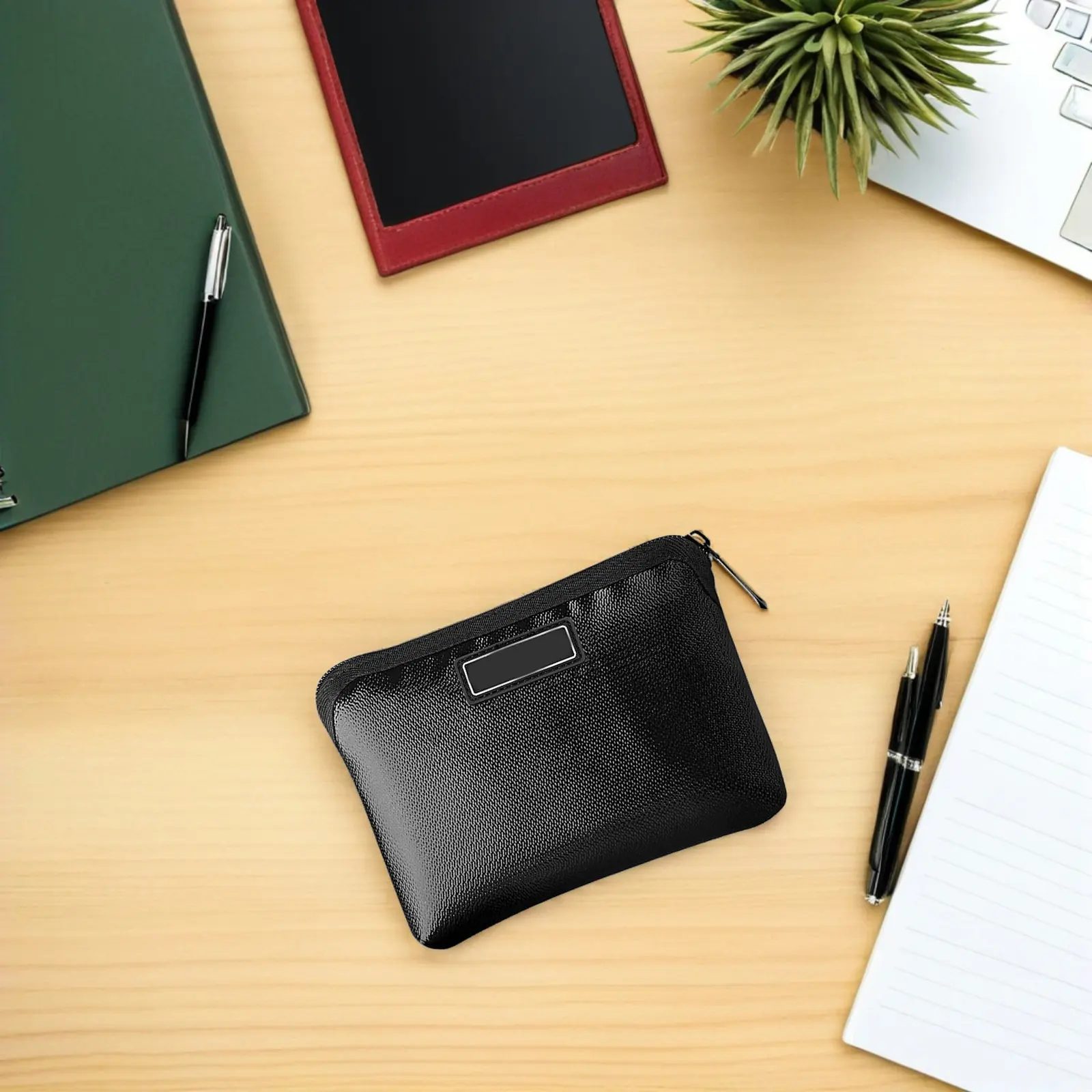 1Pcs Fireproof Explosion Proof Bag Multipurpose Portable Waterproof Storage Compact File Wallet Safe Pouch
1Pcs Fireproof Explosion Proof Bag Multipurpose Portable Waterproof Storage Compact File Wallet Safe Pouch