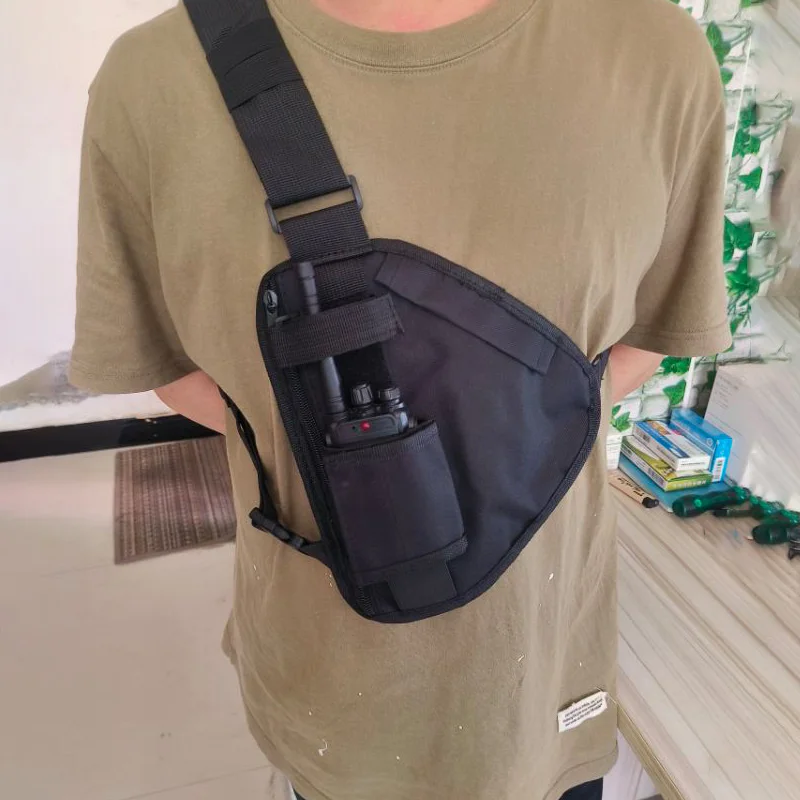 Walkie Talkie Chest Harness Shoulder Radio Holster Pack Adjustable Pouch Holster For Baofeng UV-5R UV-21 PRO Quansheng UV-K5 K6
Walkie Talkie Chest Harness Shoulder Radio Holster Pack Adjustable Pouch Holster For Baofeng UV-5R UV-21 PRO Quansheng UV-K5 K6