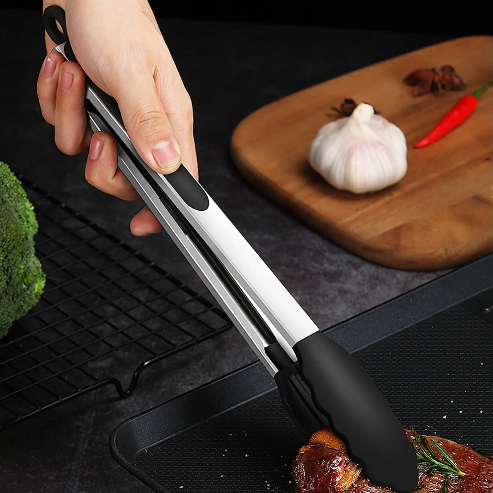 Кухонные щипцы, 2 шт., посуда для барбекю, термостойкий захват для еды из нержавеющей стали для жарки, покрытия, приготовления пищи, кухонного шведского стола 
Кухонные щипцы, 2 шт., посуда для барбекю, термостойкий захват для еды из нержавеющей стали для жарки, покрытия, приготовления пищи, кухонного шведского стола