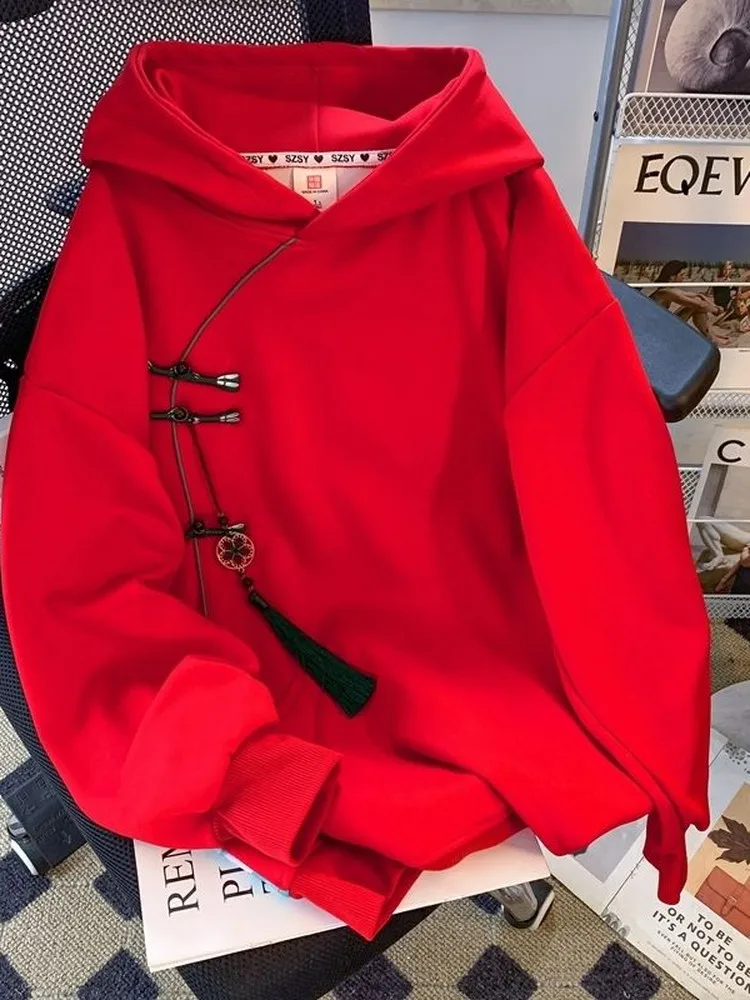 Женская толстовка больших размеров с новогодним принтом, модная, на пуговицах, дышащая, износостойкая, с длинными рукавами, в корейском стиле, весна-осень
Женская толстовка больших размеров с новогодним принтом, модная, на пуговицах, дышащая, износостойкая, с длинными рукавами, в корейском стиле, весна-осень