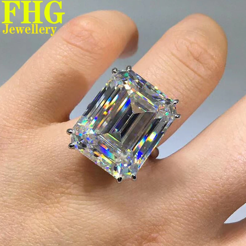 15Carat Real Solid Au750 18K White Gold Ring DVVS1 Moissanite Diamonds Emerald Shape Wedding Party Engagement birthday
15Carat Real Solid Au750 18K White Gold Ring DVVS1 Moissanite Diamonds Emerald Shape Wedding Party Engagement birthday