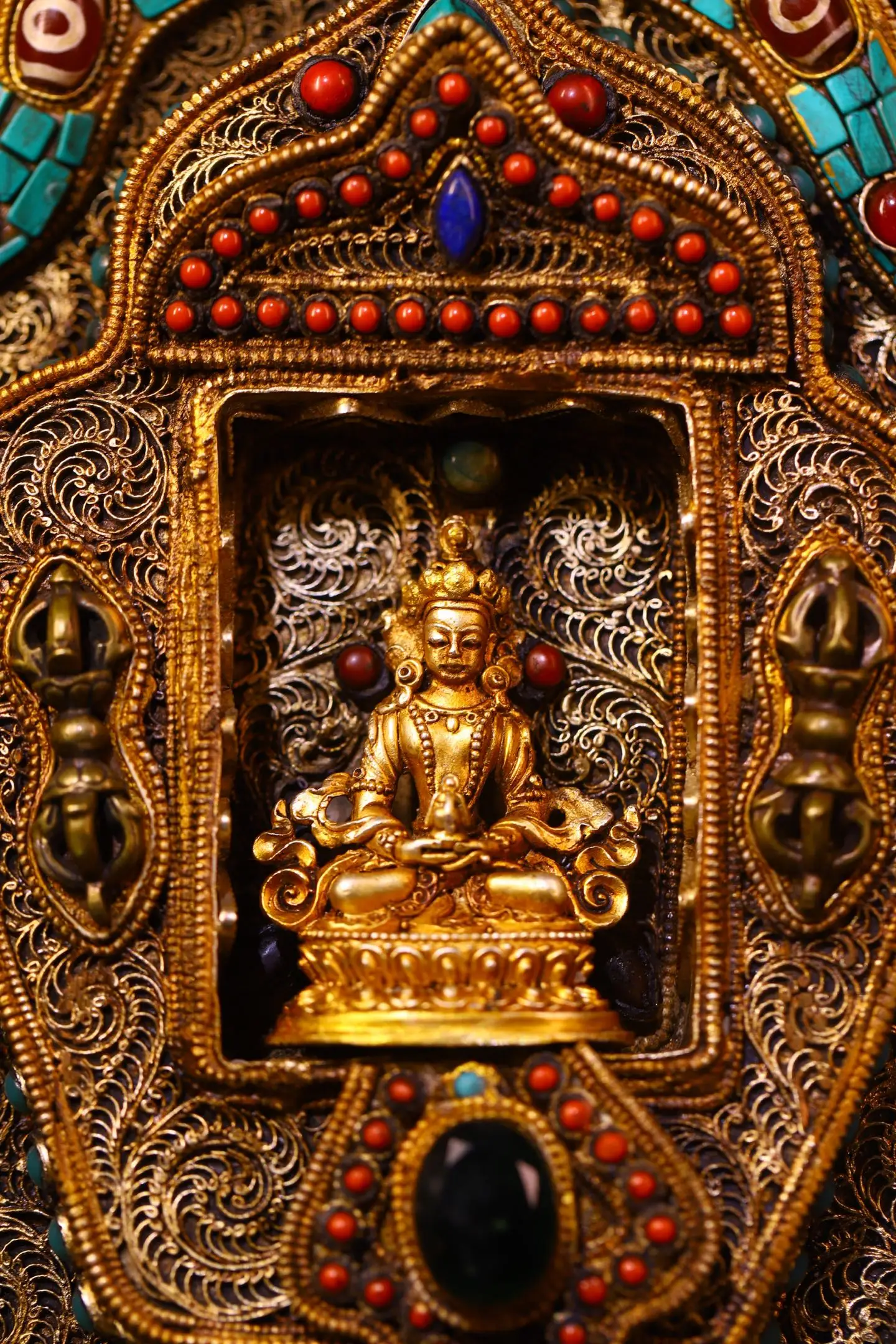 12"Tibetan Silver Gilded Filigree Mosaic Gem gZi Beads Turquoise Amitayus Sitting Buddha Terrace Buddhist Niche Worship Hall
12"Tibetan Silver Gilded Filigree Mosaic Gem gZi Beads Turquoise Amitayus Sitting Buddha Terrace Buddhist Niche Worship Hall