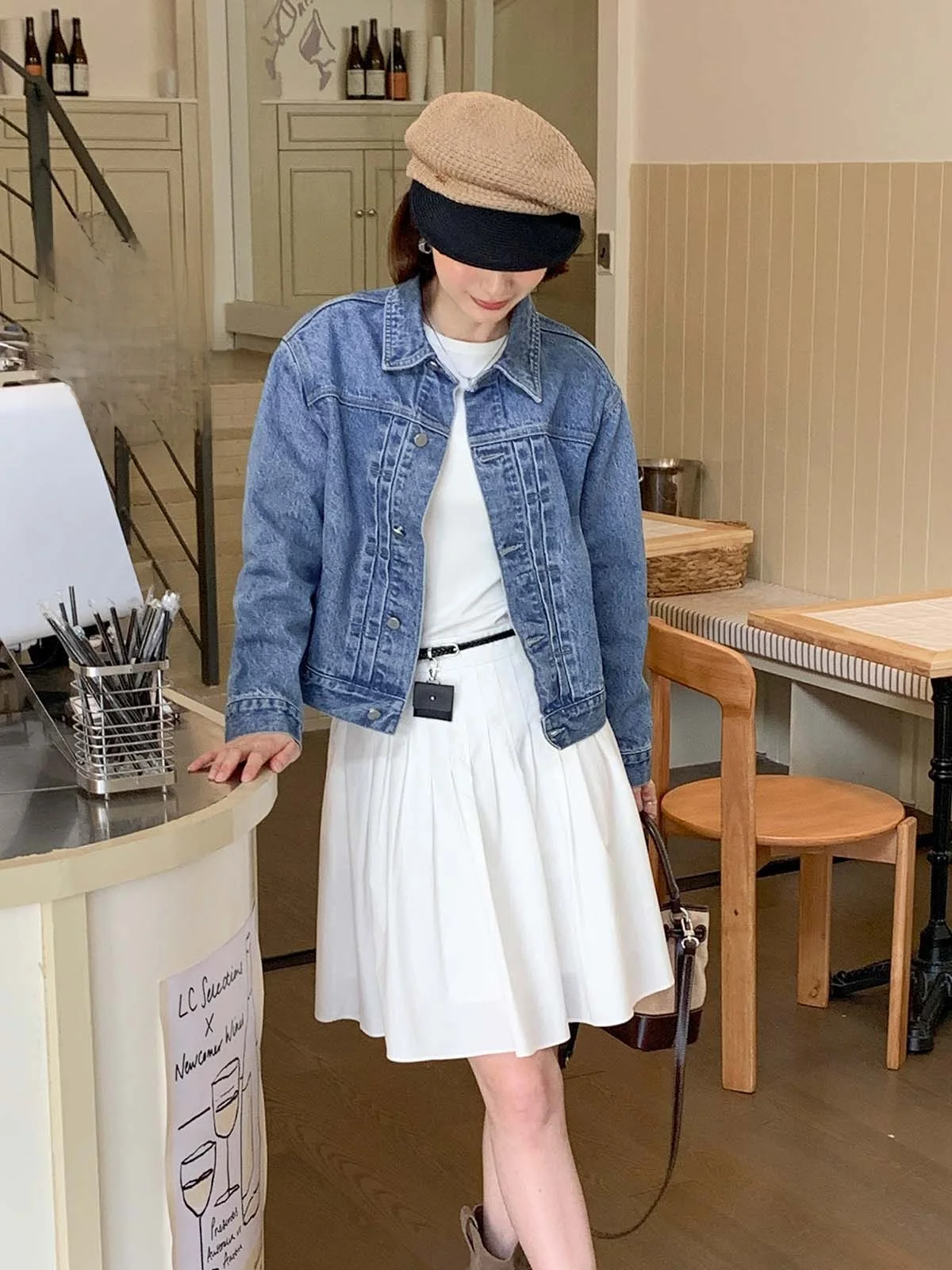 Новая женская плиссированная юбка Sweet Cool Iris с высокой талией, А-силуэт, 100% хлопок, корейский стиль, весна-лето
Новая женская плиссированная юбка Sweet Cool Iris с высокой талией, А-силуэт, 100% хлопок, корейский стиль, весна-лето