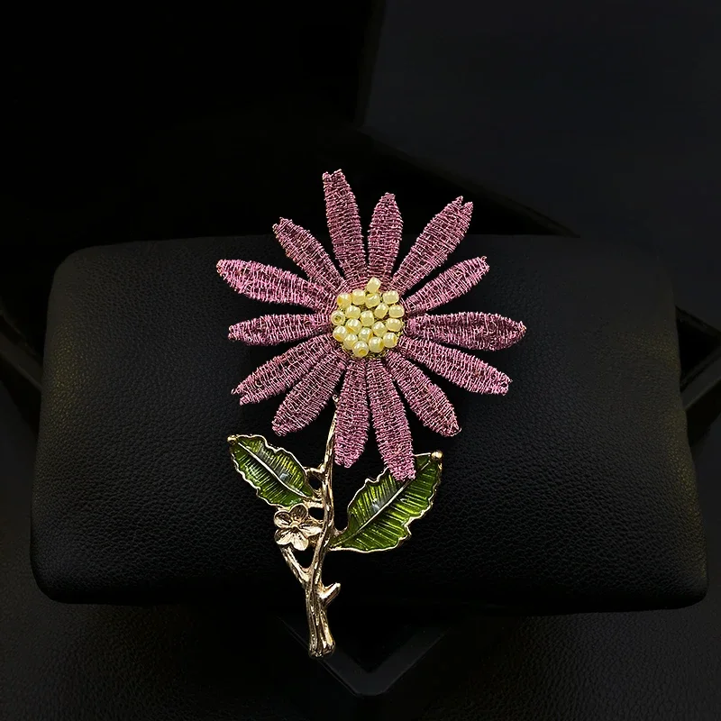 1753 Heavy Industry Handmade Copper Wire Embroidered Flower Brooch Exquisite High-End Vintage Corsage Pin Clothing Accessories
1753 Heavy Industry Handmade Copper Wire Embroidered Flower Brooch Exquisite High-End Vintage Corsage Pin Clothing Accessories