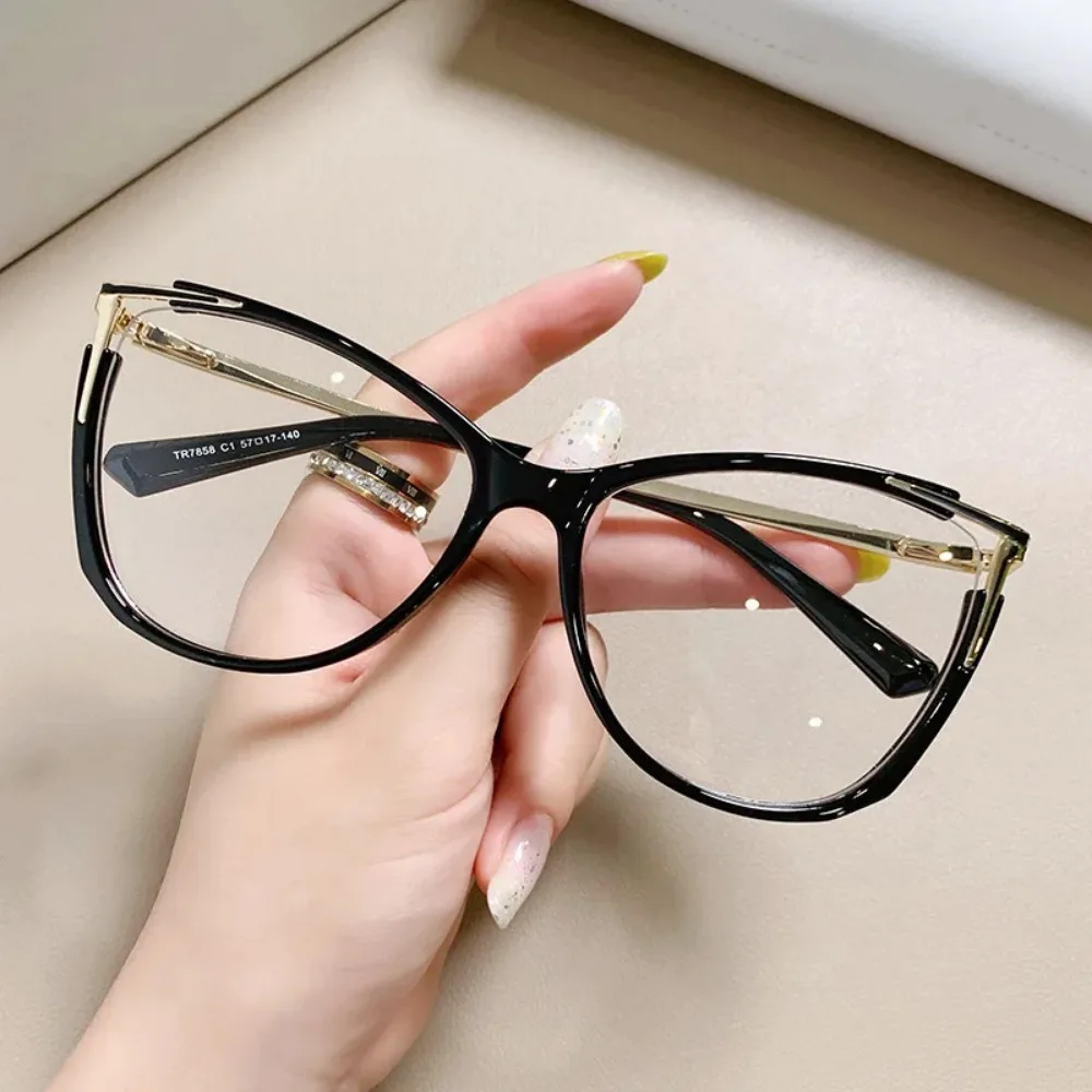 Anti Blue Light Eyewear Fashion Luxury Transparent Computer Glasses Frame Women Men Brand Designer Optical Spectacle Glasses
Anti Blue Light Eyewear Fashion Luxury Transparent Computer Glasses Frame Women Men Brand Designer Optical Spectacle Glasses