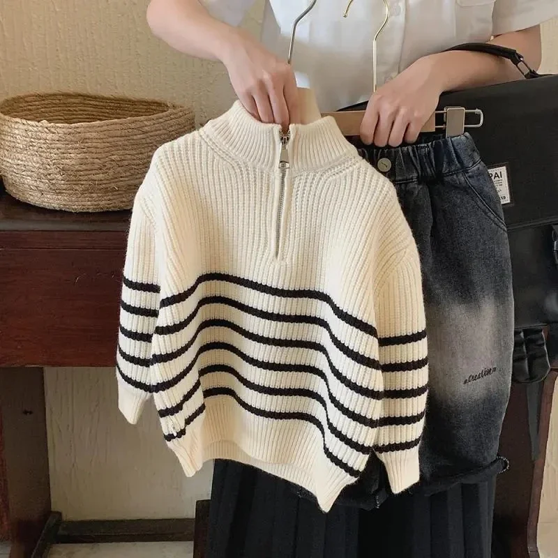 New Boys' Korean Edition Loose Striped Knitwear Baby Casual Top Sweater Children's Sweater 2025 Spring and Autumn
New Boys' Korean Edition Loose Striped Knitwear Baby Casual Top Sweater Children's Sweater 2025 Spring and Autumn