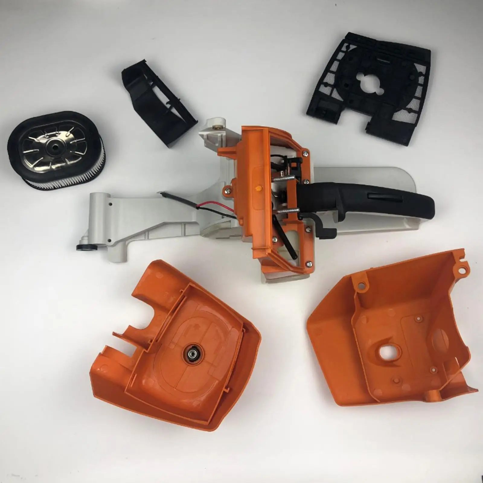 Gas Fuel Tank Shroud Cover for MS660 MS650 065 Chain Saw Equipment Parts
Gas Fuel Tank Shroud Cover for MS660 MS650 065 Chain Saw Equipment Parts