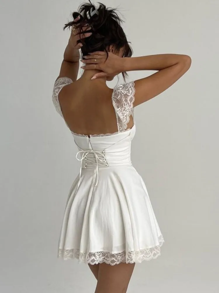 Black Lace Trim Dress Square Collar Gored Skirt Belted Waist Trans-seasonal Sexy Transition Street Style Women's Dress
Black Lace Trim Dress Square Collar Gored Skirt Belted Waist Trans-seasonal Sexy Transition Street Style Women's Dress