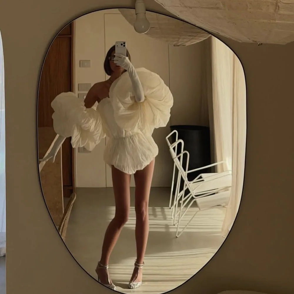Pretty Ivory Short Prom Dress Off The Shoulder Women Pleated Short Birthday Party Dresses Puffy Long Sleeves Women Clothing
Pretty Ivory Short Prom Dress Off The Shoulder Women Pleated Short Birthday Party Dresses Puffy Long Sleeves Women Clothing