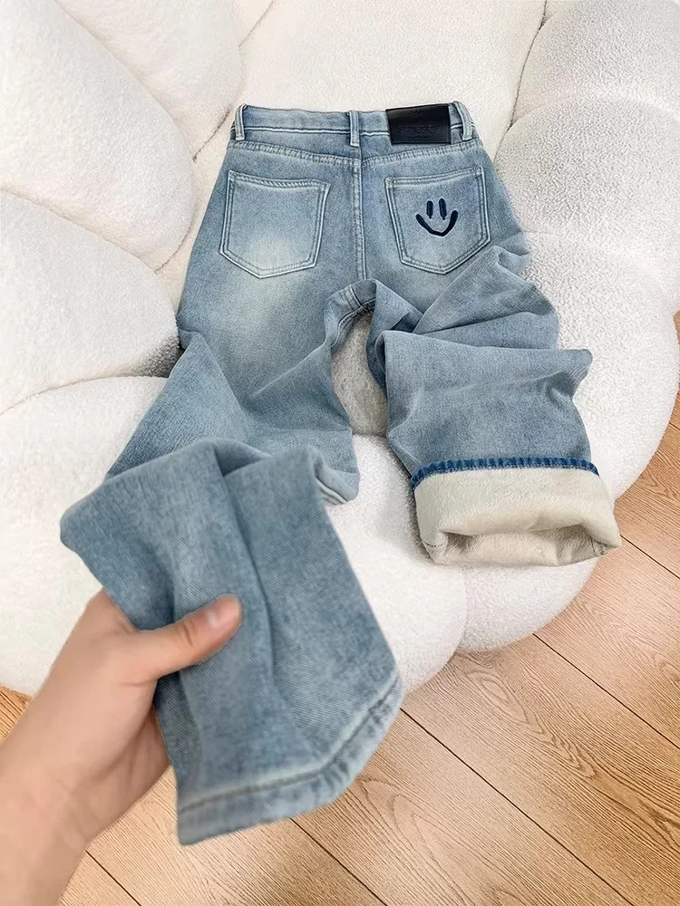 High Waist Straight Leg Fleece Lined Embroidered Jeans Women Winter New Style Pear Shaped Body Slim Wide Leg Pants
High Waist Straight Leg Fleece Lined Embroidered Jeans Women Winter New Style Pear Shaped Body Slim Wide Leg Pants