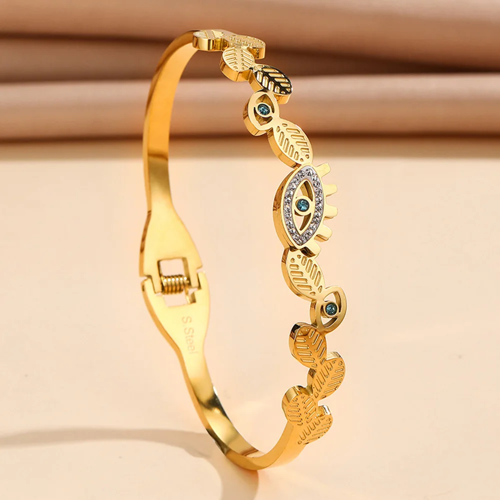 Fashion hollow Demon Eye Leaf Design Stainless Steel 18K Women's Spring Buckle Bracelet, Dress Up Yourself as You Will
Fashion hollow Demon Eye Leaf Design Stainless Steel 18K Women's Spring Buckle Bracelet, Dress Up Yourself as You Will