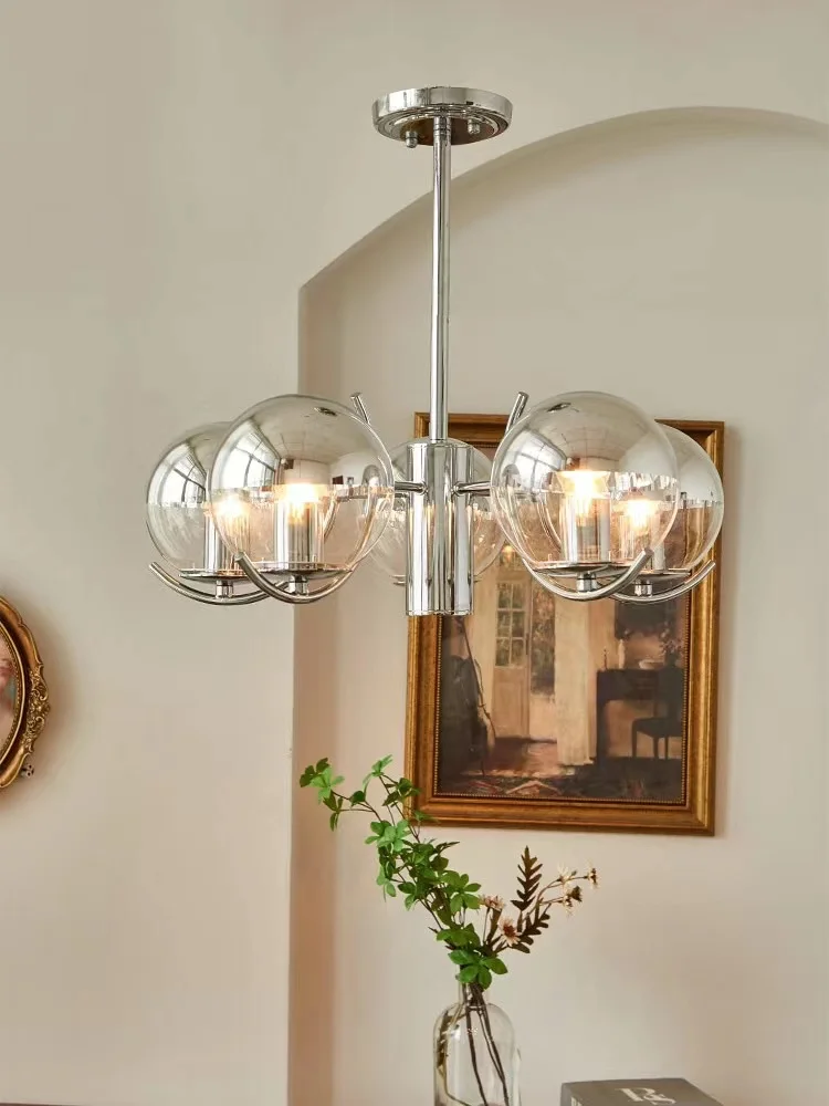 Modern chrome LED ceiling chandelier, living room, bedroom, kitchen, attic, dining room, electroplated lamp body E27 glass light
Modern chrome LED ceiling chandelier, living room, bedroom, kitchen, attic, dining room, electroplated lamp body E27 glass light