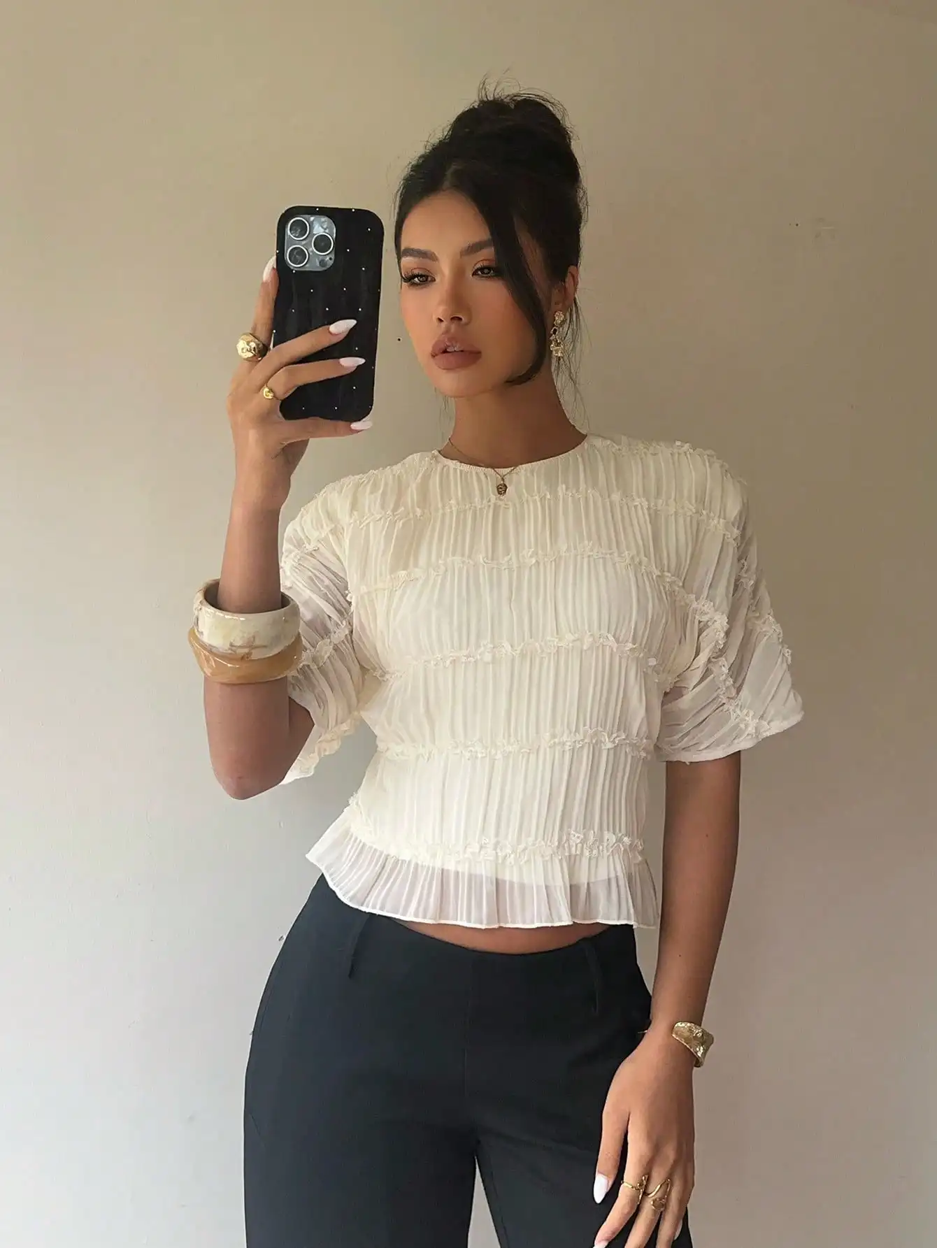 Women's White Ruffled Pleated Blouse With Flare Sleeve And Cinched Waist
Women's White Ruffled Pleated Blouse With Flare Sleeve And Cinched Waist