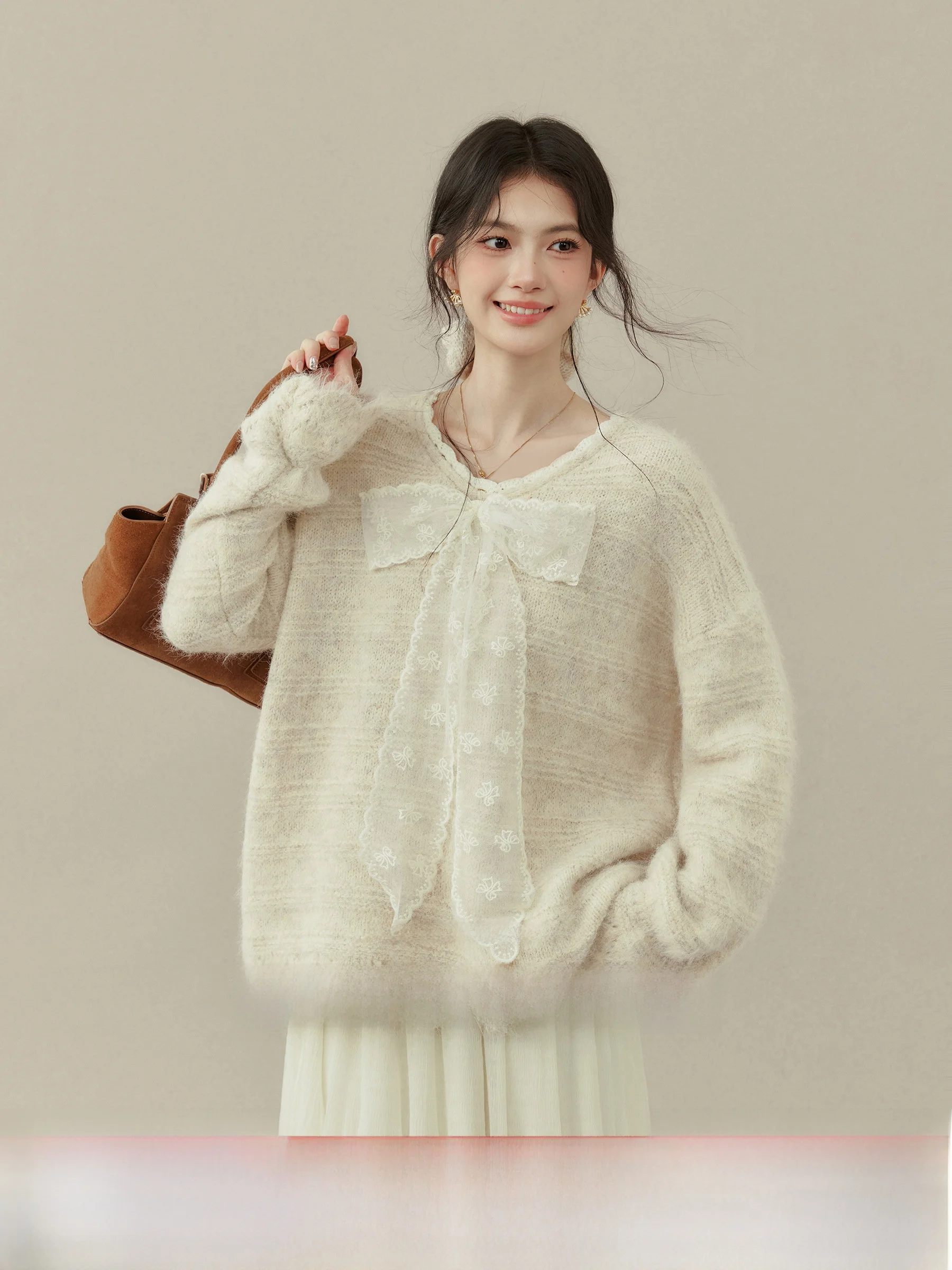 Romantic Style Lace Splice Knot Tied Sweater Women's Inner Wear Top plus Size Loose Fit Long Sleeve V-Neck Knitwear
Romantic Style Lace Splice Knot Tied Sweater Women's Inner Wear Top plus Size Loose Fit Long Sleeve V-Neck Knitwear
