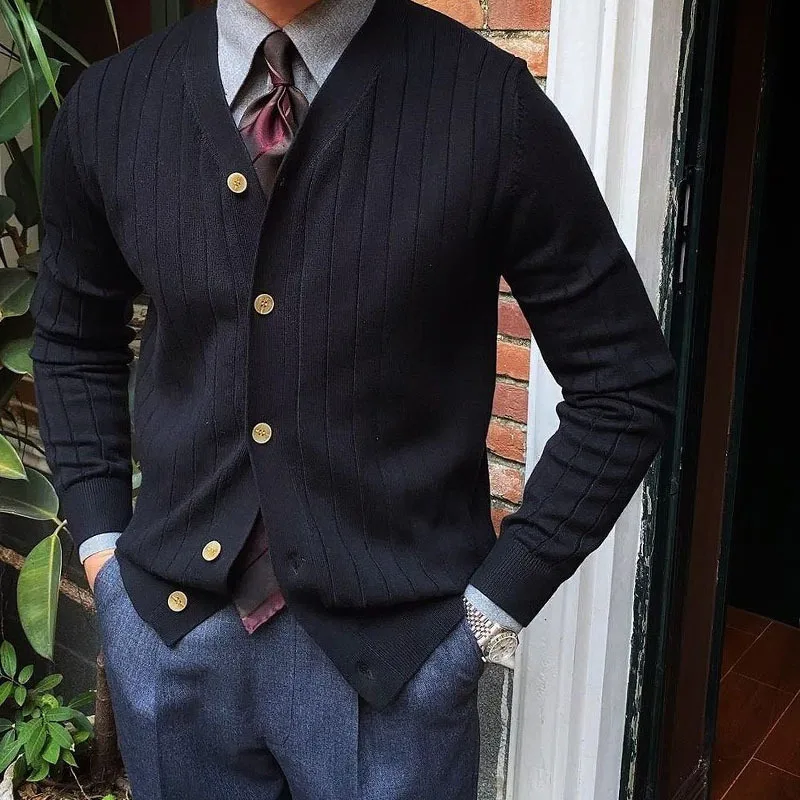 Мужские однобортные джемперы, вязаный кардиган, верхняя одежда с v-образным вырезом, однотонный полосатый свободный крой, новинка 2025, легкий эластичный весенний свитер
Мужские однобортные джемперы, вязаный кардиган, верхняя одежда с v-образным вырезом, однотонный полосатый свободный крой, новинка 2025, легкий эластичный весенний свитер