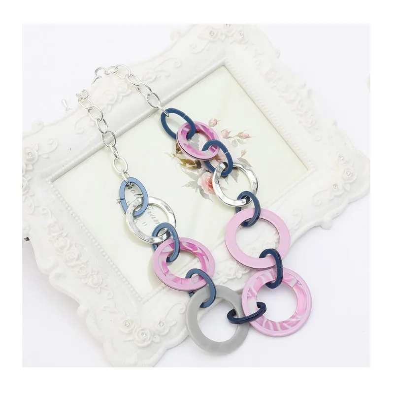 Exclusive for New Necklaces, Jewelry, Fashionable High-end Sweater Chains, and Accessories
Exclusive for New Necklaces, Jewelry, Fashionable High-end Sweater Chains, and Accessories