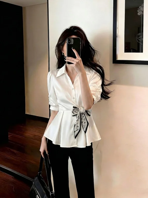 Elegant V-neck Short-sleeved Shirt Women's plus Size Summer New Style Belted Waist Tie-knot Korean Style Loose Fit Blouse
Elegant V-neck Short-sleeved Shirt Women's plus Size Summer New Style Belted Waist Tie-knot Korean Style Loose Fit Blouse