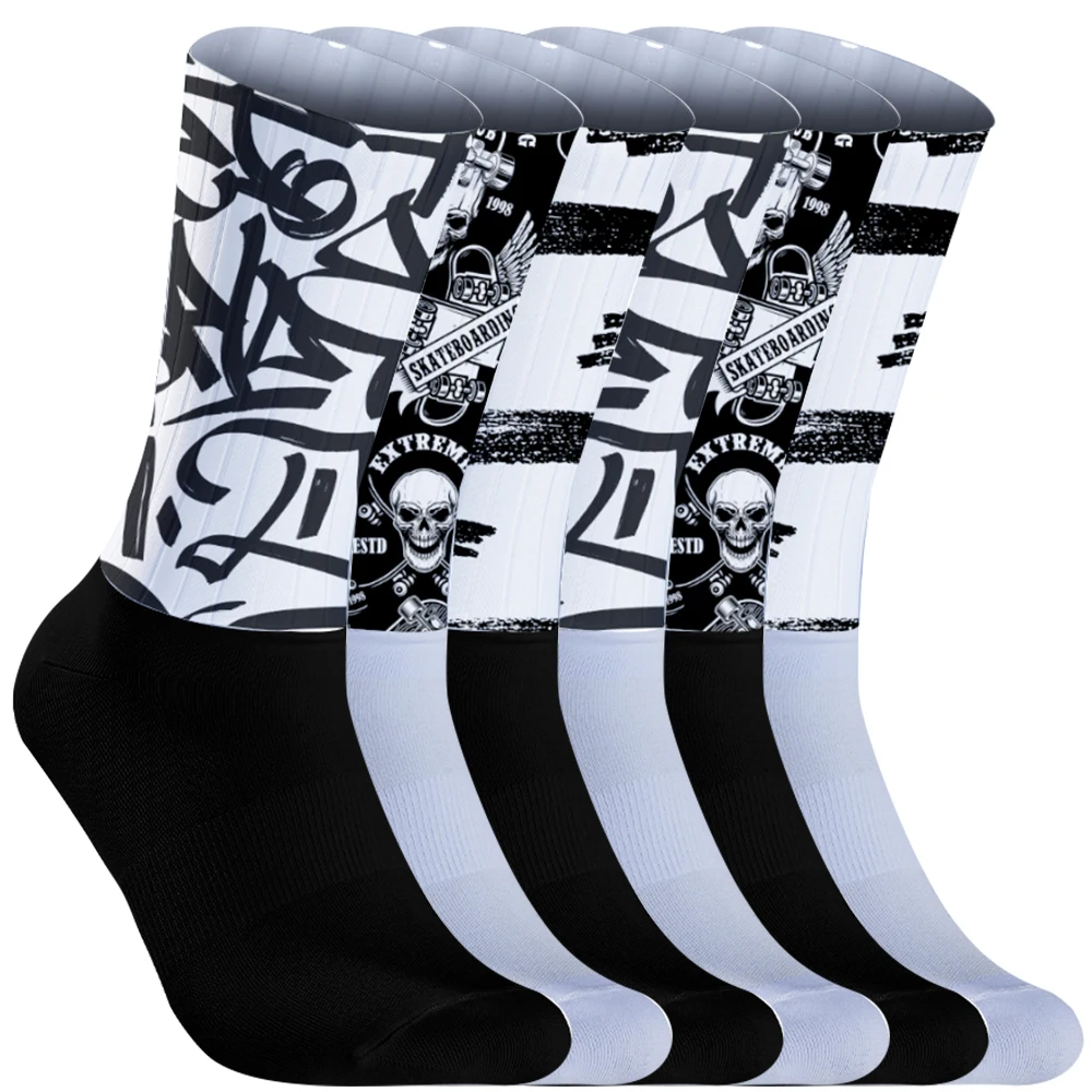 2025 New Night riding reflective strip design, professional riding socks with added safety points
2025 New Night riding reflective strip design, professional riding socks with added safety points