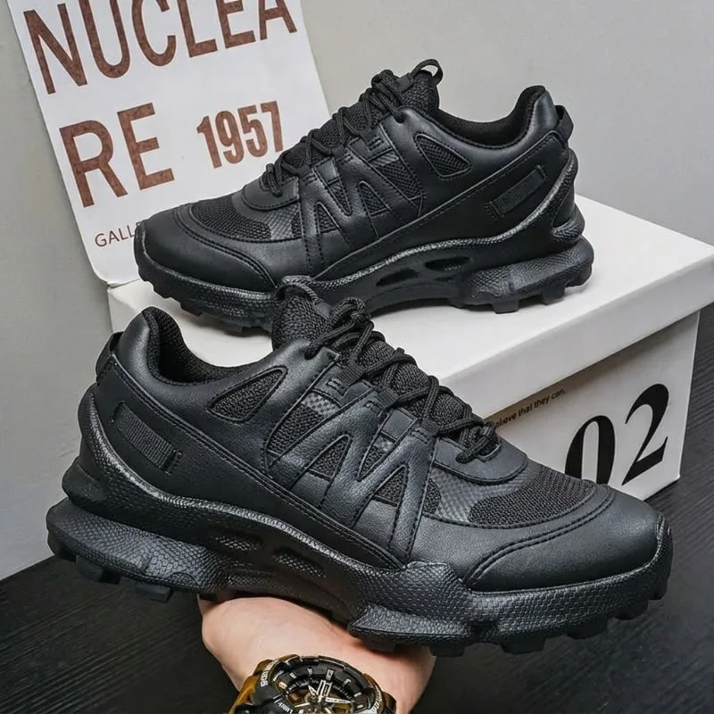 Men's Large Size Outdoor Hiking and Running Shoes Comfortable Casual Versatile Fashionable Sports Shoes for Couples Training
Men's Large Size Outdoor Hiking and Running Shoes Comfortable Casual Versatile Fashionable Sports Shoes for Couples Training