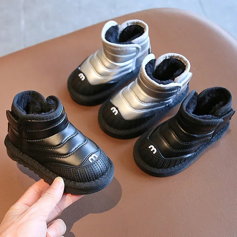Baby Snow Boots 2025 Winter New Boys Thickened Cotton Shoes Girls Waterproof Non-slip Children's Plush Ankle Boots
Baby Snow Boots 2025 Winter New Boys Thickened Cotton Shoes Girls Waterproof Non-slip Children's Plush Ankle Boots