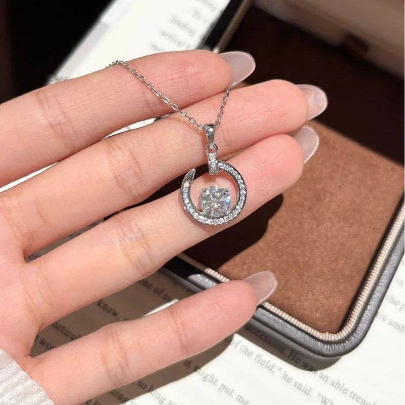 Apaison Luxury 6.5mm Moissanite Necklace Pendant for Women -Wedding Engagement 925 Sterling Silver Sparkling Jewelry Gift
Apaison Luxury 6.5mm Moissanite Necklace Pendant for Women -Wedding Engagement 925 Sterling Silver Sparkling Jewelry Gift