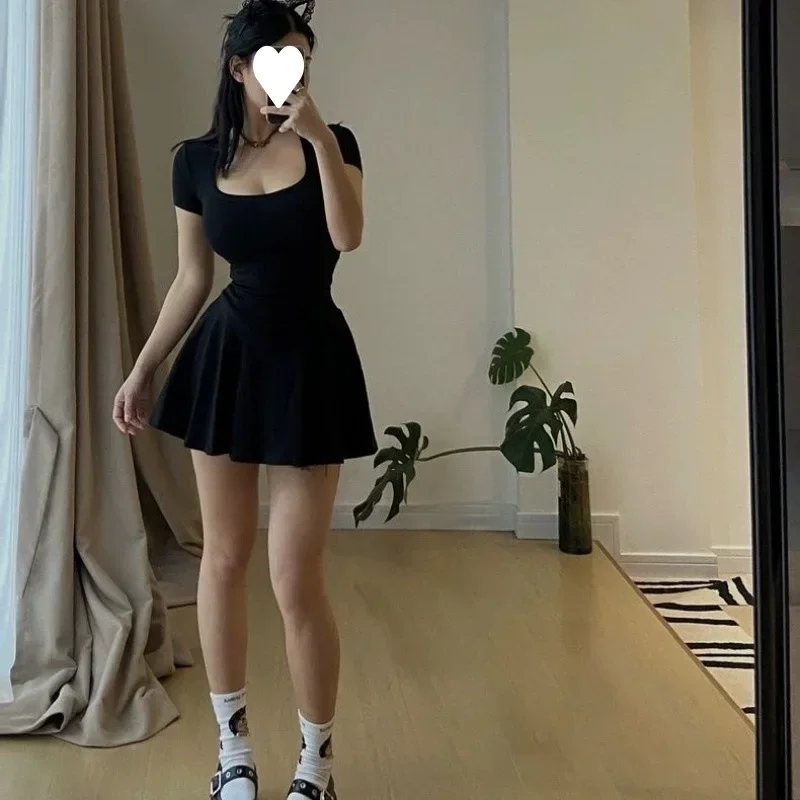 Elegant Petitemini Dress Black Square Collar Women's Summer 2025 New Style Mini Skirt Fashionable Casual Day Dress
Elegant Petitemini Dress Black Square Collar Women's Summer 2025 New Style Mini Skirt Fashionable Casual Day Dress