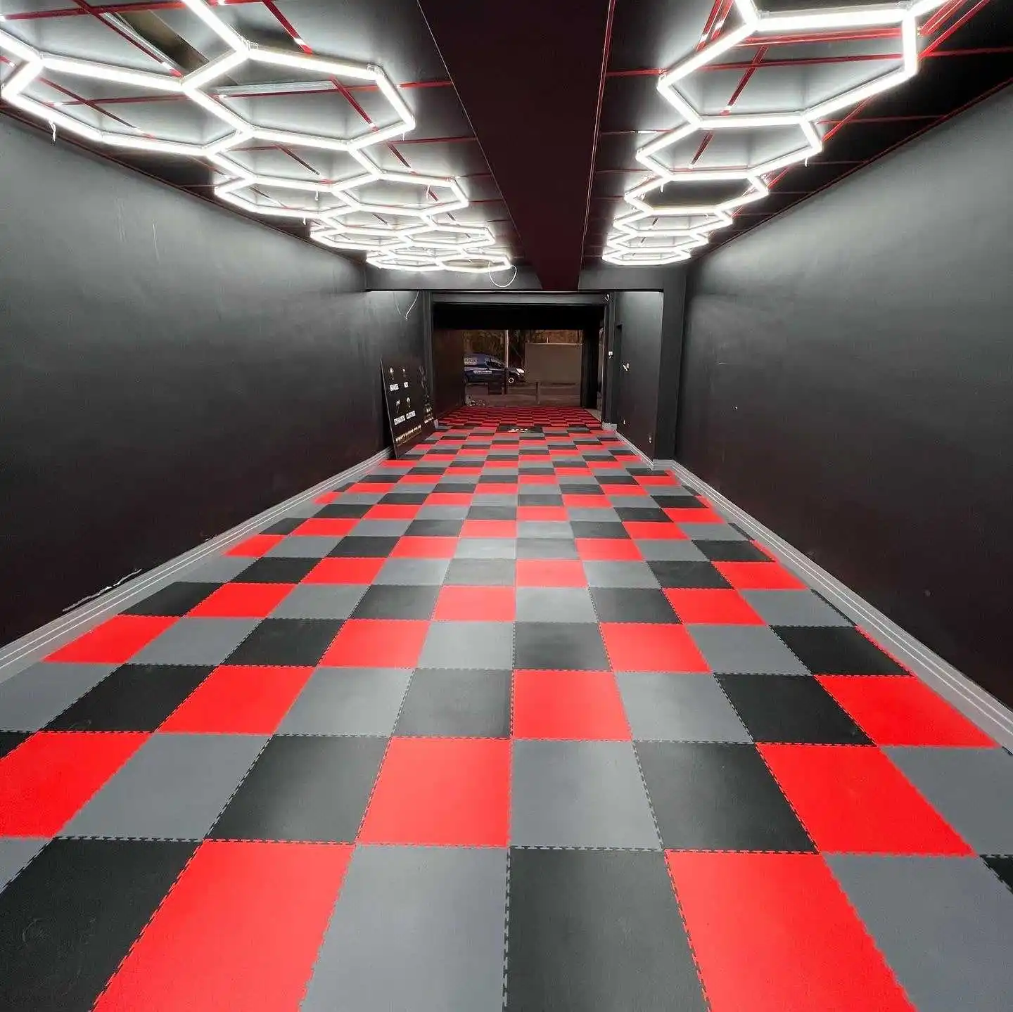 Heavy Duty Garage Floor Tiles Pvc Interlocking Garage Floor Tiles Plastic Flooring
Heavy Duty Garage Floor Tiles Pvc Interlocking Garage Floor Tiles Plastic Flooring