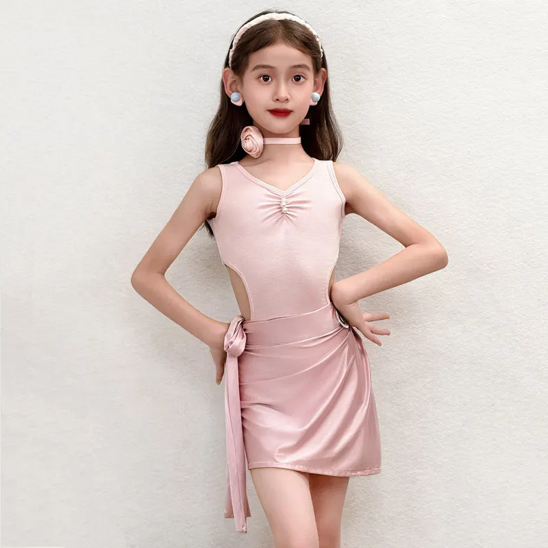 2026 New Girls Latin Dance Dress Performance Costumes Kids Rumba Clothing Sleeveless Top Skirt Split Suit Stage Wearing DQL12846
2026 New Girls Latin Dance Dress Performance Costumes Kids Rumba Clothing Sleeveless Top Skirt Split Suit Stage Wearing DQL12846
