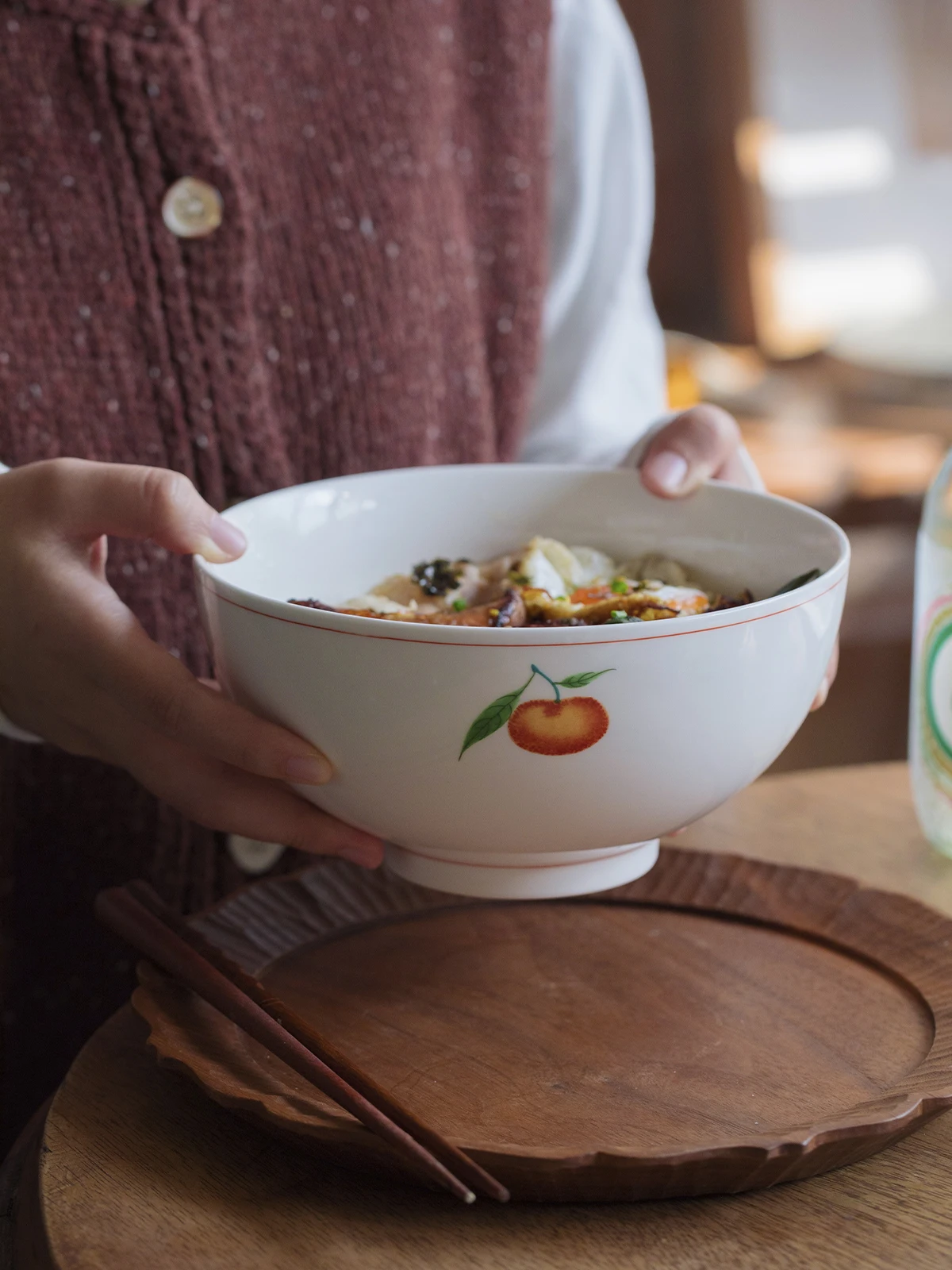 Manxu 7-Inch Cerc Soup Bowl High Aesthetic Value for Home Use Instant Noodles Bowl Moving House Warm Room Gift
Manxu 7-Inch Cerc Soup Bowl High Aesthetic Value for Home Use Instant Noodles Bowl Moving House Warm Room Gift