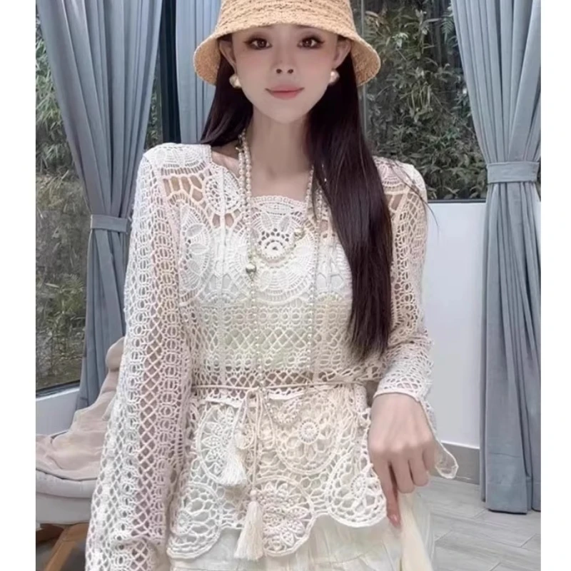 European Style Spring Summer Women Embroidery Crochet Hollow Out High Waisted Beige White Top T Shirt , Woman Designer Shirts
European Style Spring Summer Women Embroidery Crochet Hollow Out High Waisted Beige White Top T Shirt , Woman Designer Shirts