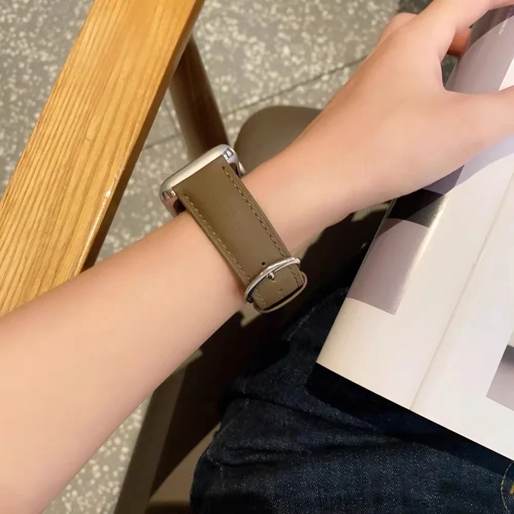 Excellent Leather loop Correa For Apple Watch band Series Ultra 10/9/8/7/6/5/4/3/ 38mm 40mm 41mm 42mm 44mm 45mm 46 49mm Strap
Excellent Leather loop Correa For Apple Watch band Series Ultra 10/9/8/7/6/5/4/3/ 38mm 40mm 41mm 42mm 44mm 45mm 46 49mm Strap
