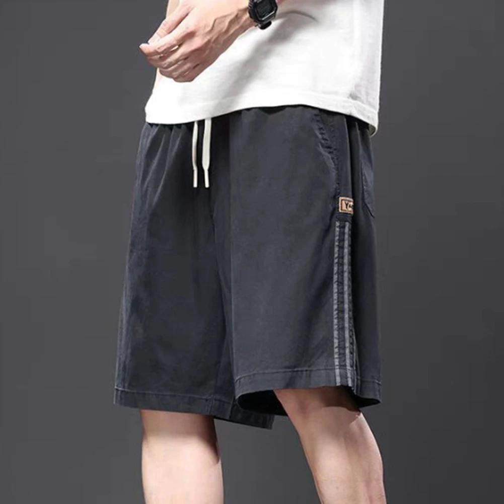 Sleek Men's Summer Casual Shorts with a Loose Fit Stylish Straight Cut Five Point Pants Suitable for Leisure Time
Sleek Men's Summer Casual Shorts with a Loose Fit Stylish Straight Cut Five Point Pants Suitable for Leisure Time
