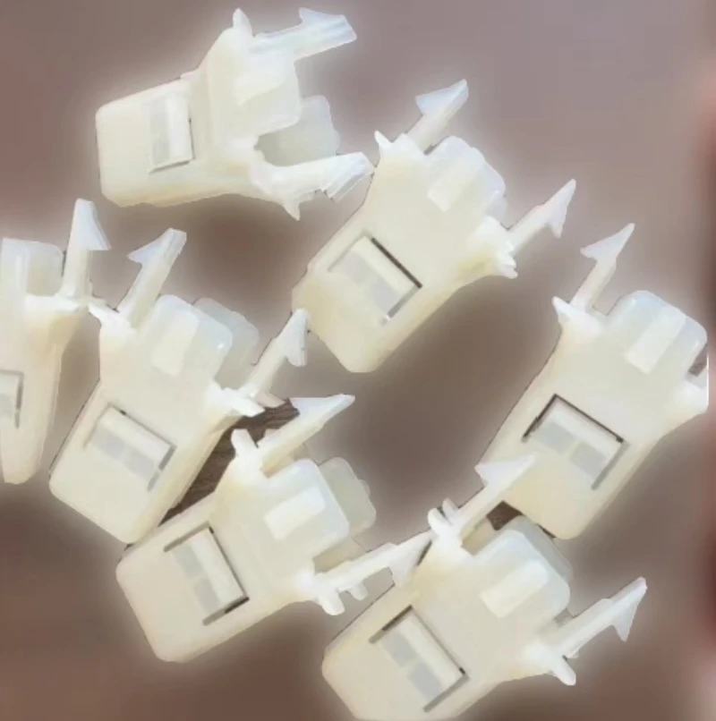 Suitable for Tesla Model 3 Model Y Rear Seat Fixed Buckle Accessories
Suitable for Tesla Model 3 Model Y Rear Seat Fixed Buckle Accessories