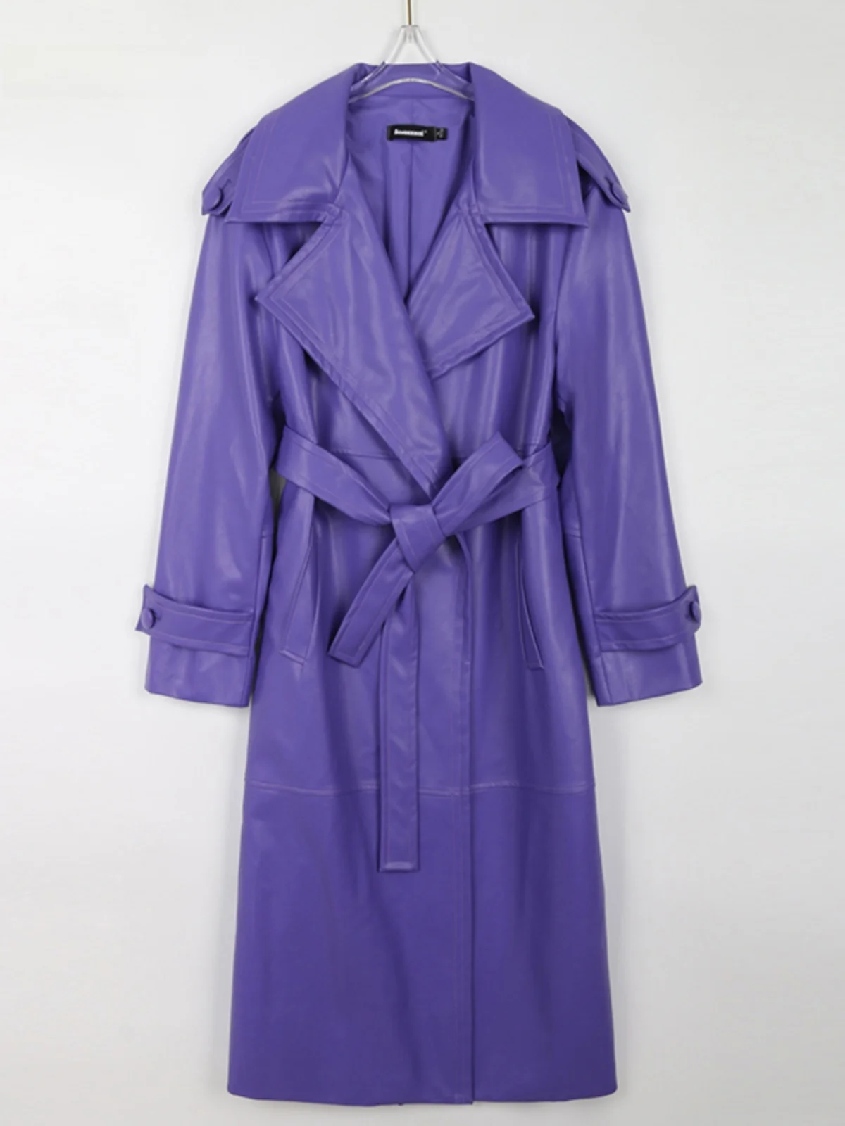 Женское длинное пальто Nerazzurri из фиолетовой искусственной кожи с поясом, модная ветровка для повседневной носки, высококачественная верхняя одежда для весны и осени
Женское длинное пальто Nerazzurri из фиолетовой искусственной кожи с поясом, модная ветровка для повседневной носки, высококачественная верхняя одежда для весны и осени