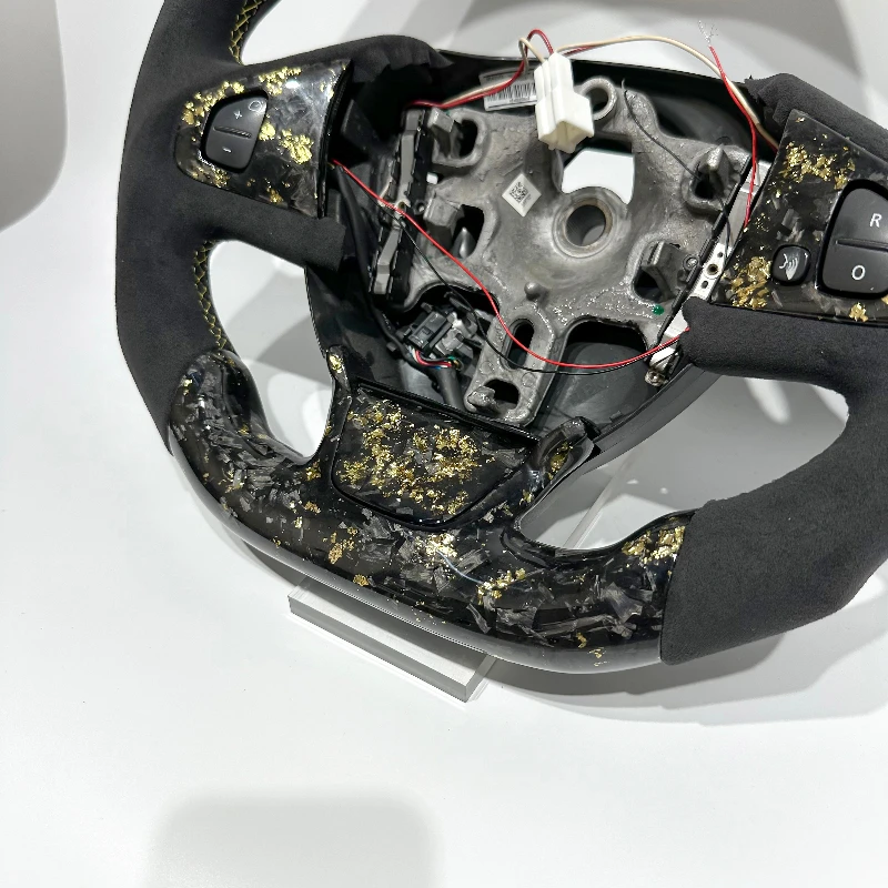Customized Bestselling Gold Forged Carbon Fiber With LED Sports Steering Wheel for Renault Megane Megane RS Megane 3 Megane 4
Customized Bestselling Gold Forged Carbon Fiber With LED Sports Steering Wheel for Renault Megane Megane RS Megane 3 Megane 4