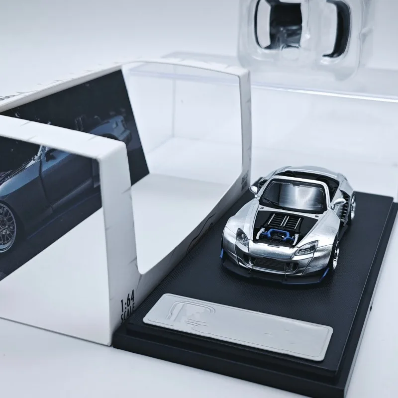 Modified Wide-body Convertible Model Simulated Alloy Car Model Static Collection Ornaments Brand New with Packaging
Modified Wide-body Convertible Model Simulated Alloy Car Model Static Collection Ornaments Brand New with Packaging