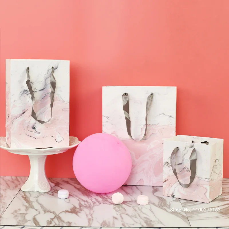Creative Marble Paper Bag Cake Packing Bag Moon Cake Gift Bags Event Party Supplies Luxury Kraft Paper Gift Box With Handle
Creative Marble Paper Bag Cake Packing Bag Moon Cake Gift Bags Event Party Supplies Luxury Kraft Paper Gift Box With Handle