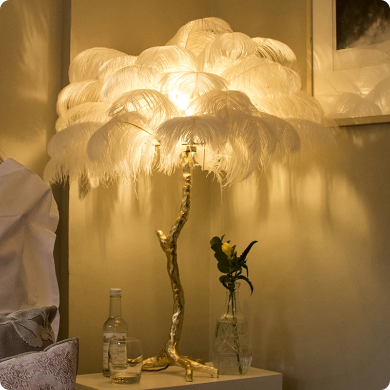 Luxury Ostrich Feather Table Lamp Copper Desk Light Romantic Lamparas De Mesa Para El Dormitorio Princess Bedroom Lamps Decor
Luxury Ostrich Feather Table Lamp Copper Desk Light Romantic Lamparas De Mesa Para El Dormitorio Princess Bedroom Lamps Decor